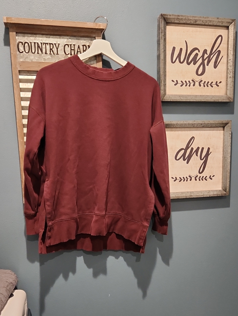 aerie Women’s Crewneck Sweater - Burgundy